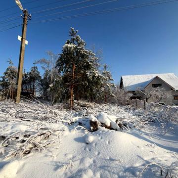 Грушевського вул., 8
