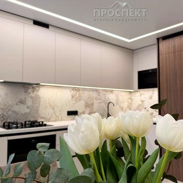 Байди Вишневецького вул., (Будинок 3)