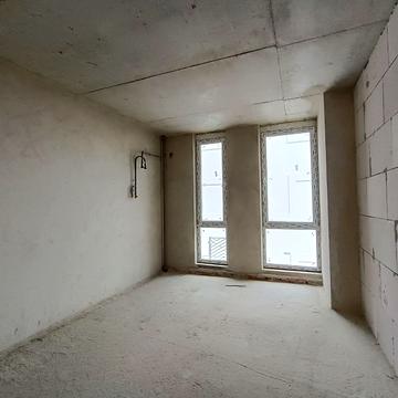 Надрічна вул., (Будинок 1)