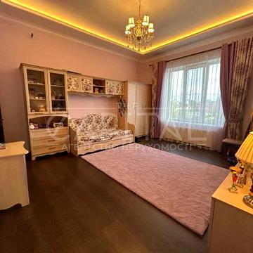 Березовського пров., 14