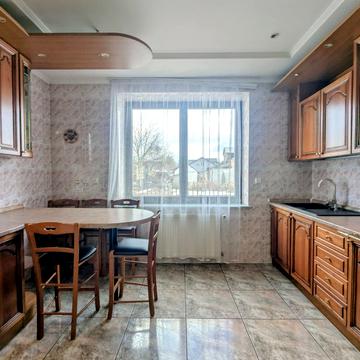 Брюховицька вул., 236а