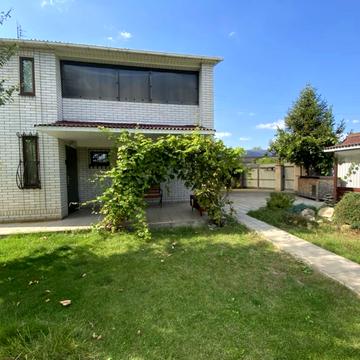 Багринивська, 3 Б