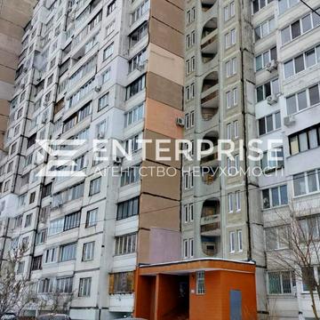 Рональда Рейгана вул., 9-Г