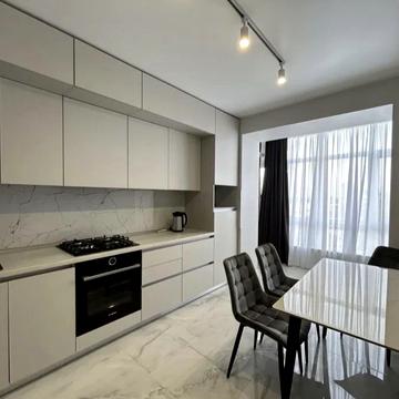 Науки просп., 4