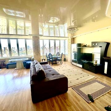 Велика Китаївська вул., 10-А