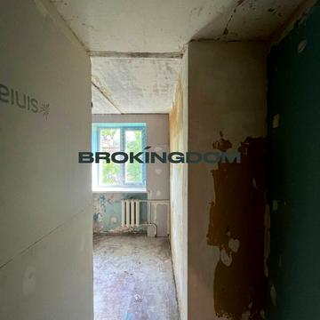 Леся Курбаса просп., 9-Г