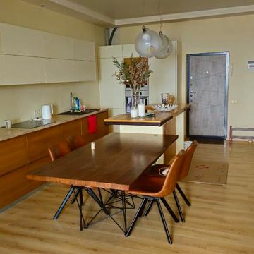 Грецька вул., 5