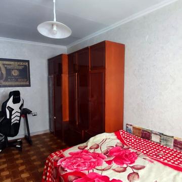 Симиренка вул., 18