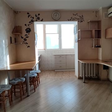 Миколи Ушакова вул., 14-А