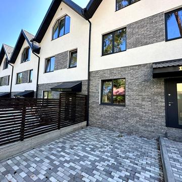 Тарасівська вул.