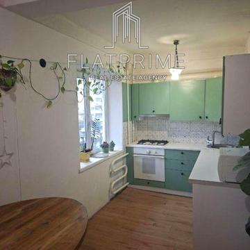 Павла Тичини просп., 19