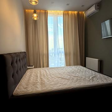 Вячеслава Чорновола просп. (), 69а