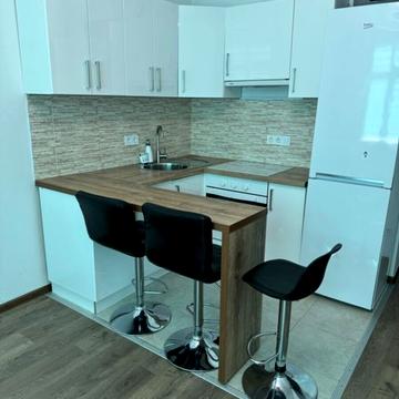 Петра Калнишевського вул. (Михайла Майорова), 6