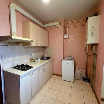 Проїзна вул., 12