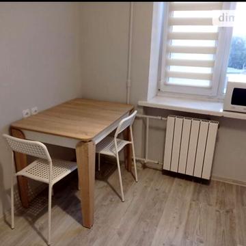 Авіаконструктора Антонова вул., 8-А