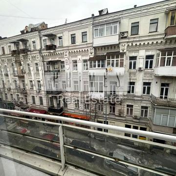 Софіївська вул., 1/2