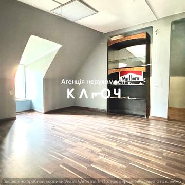 Ігоря Замоцького вул., 82