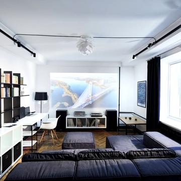 Миколи Міхновського бульв. (Дружби народів), 32