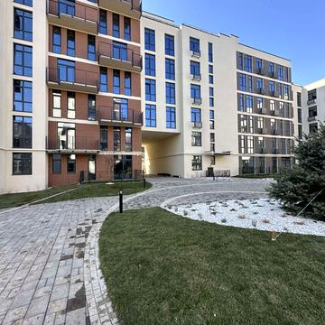 Лісна вул., (Будинок)