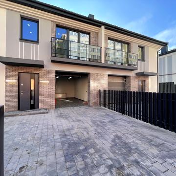 Потічна вул., 920