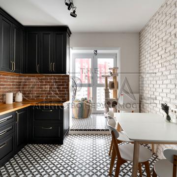 Єлизавети Чавдар вул., 28