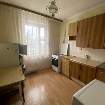 Драгоманова вул., 25