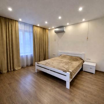 Валерія Самофалова вул. (Каманіна), 16-А/5