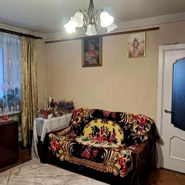 Володимира Великого вул. (Артема), 35а