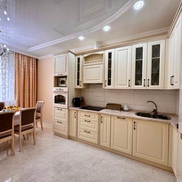 Перлинна вул., 15