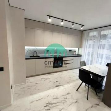 Євгена Коновальця вул., 37-А