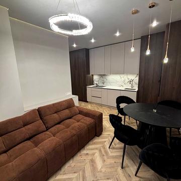 Курортний пров., (Будинок)