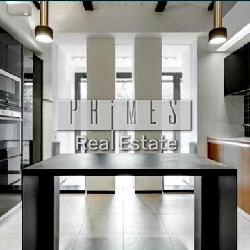 Заньковецької вул., 5/2