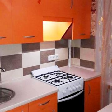 Академіка Корольова вул., 78