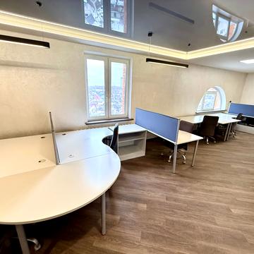 Осіння вул., 33