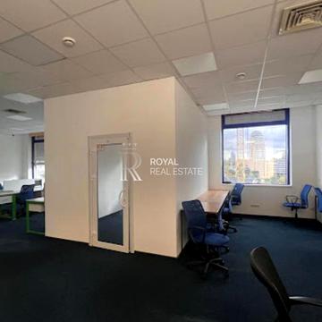 Лейпцизька вул., 15а