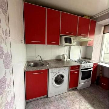 Садовий проїзд, 11