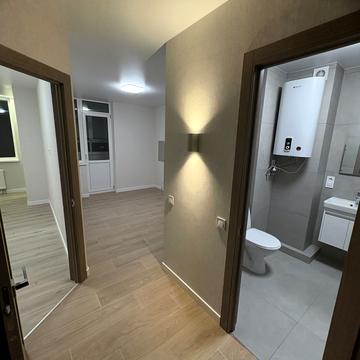 Василя Симоненка вул., 107