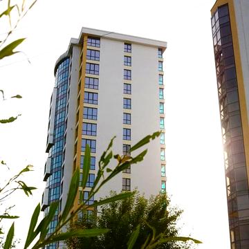 Володимира Івасюка вул., (Будинок 1)