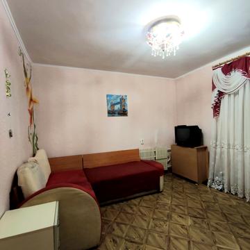 Острозького вул., 2