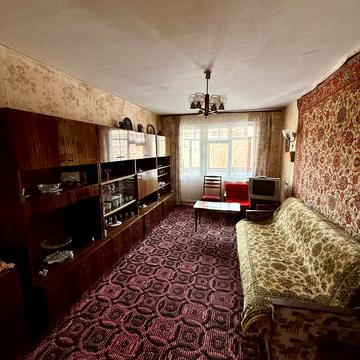 Левка Лукяненка просп. (Рокоссовського), 34