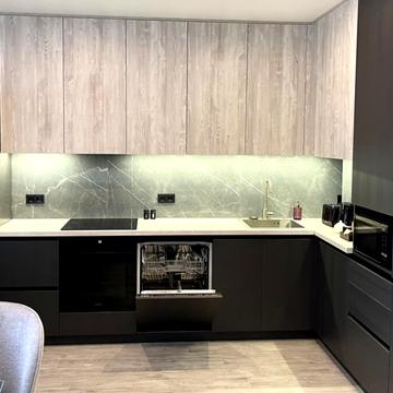 Кудрявська вул., 11