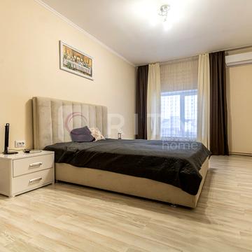 Височана вул., (Будинок 18)