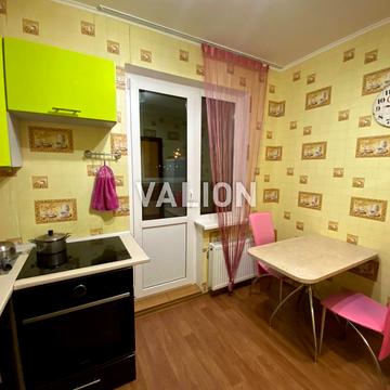 Єлизавети Чавдар вул., 28