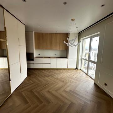 Загорська вул., (Будинок 1)