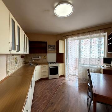 Новосельського вул., 69/71