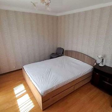 Промислова вул., 4/2