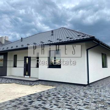 Центральна вул.