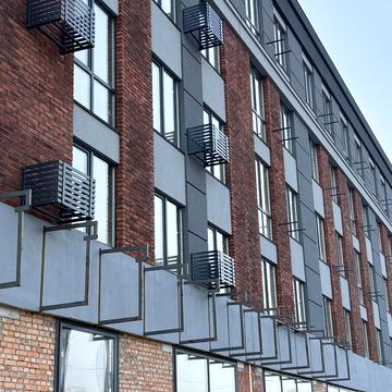 Соборна вул., (Будинок 1)