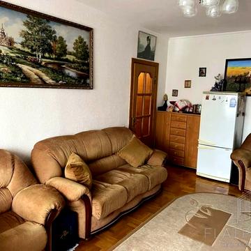 Героїв Дніпра вул., 19