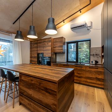 Деснянська вул., 48а